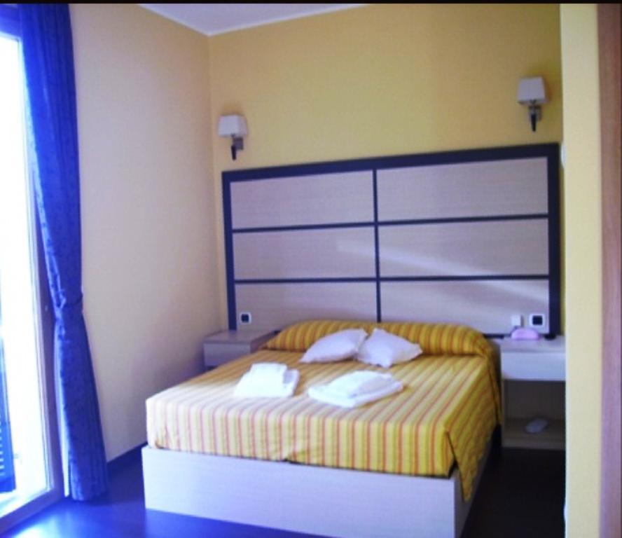 Hotel La Solitaria Carlazzo Quarto foto
